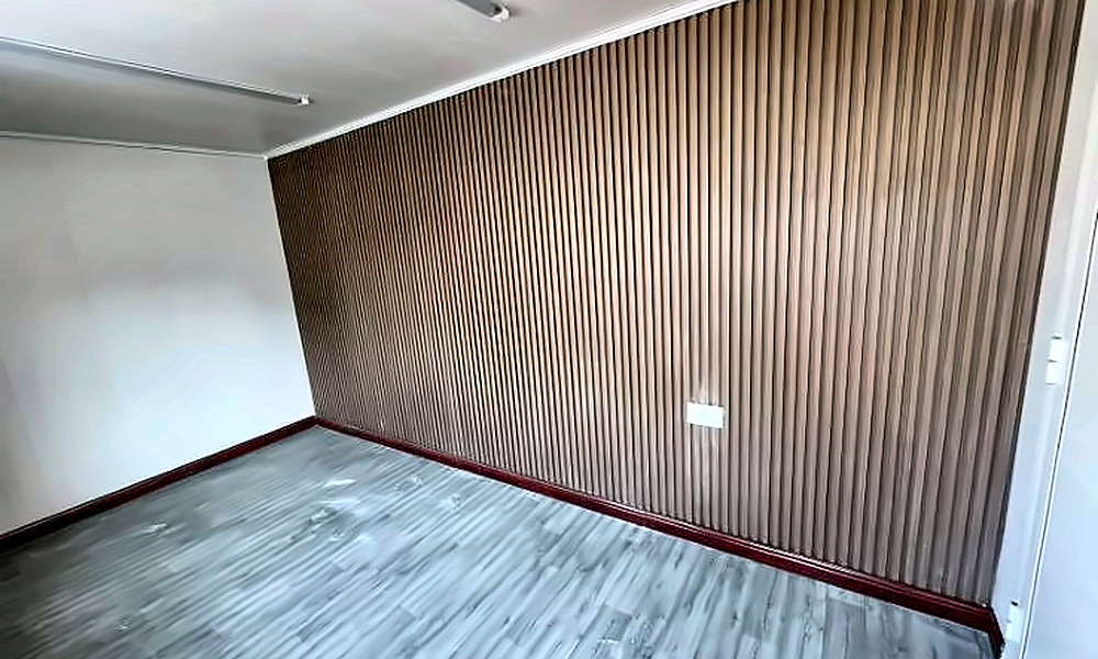 09_interior_feature_wall